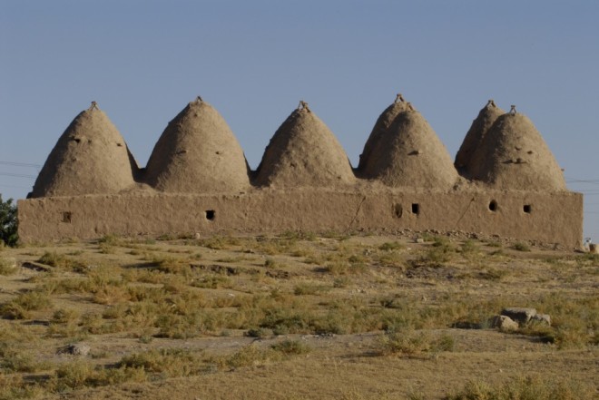 beehive houses in haran