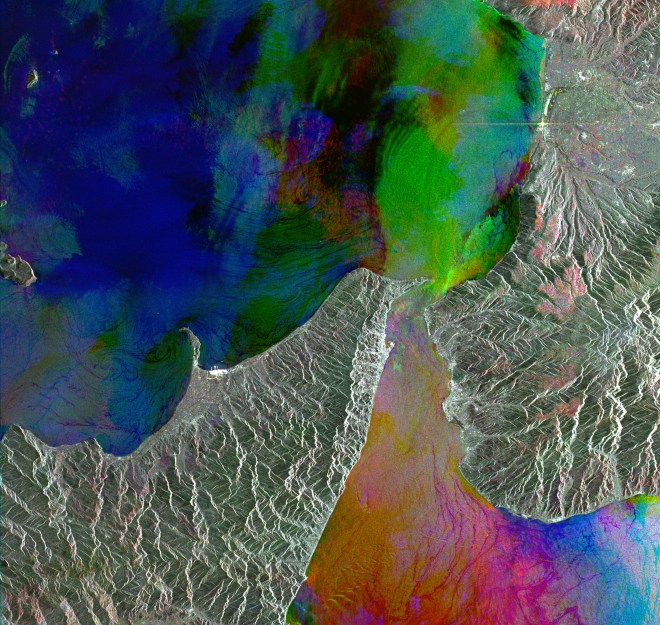 ers2 radar view of strait of messian